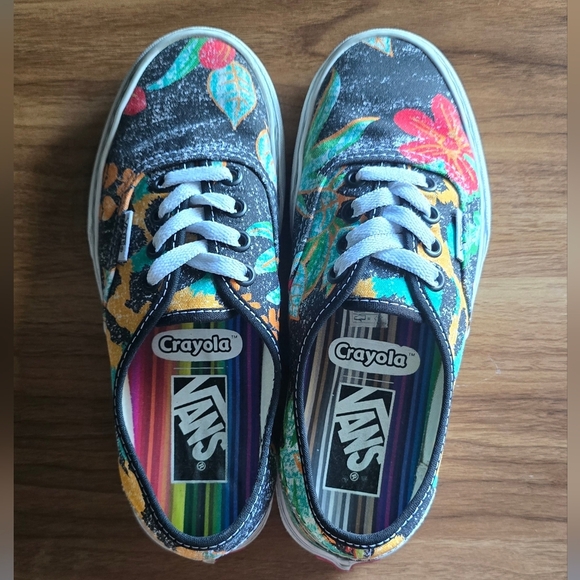 Vans x Crayola Authentic Skate Shoes "Van Doren inspired" Womens Size 5 - Picture 6 of 7